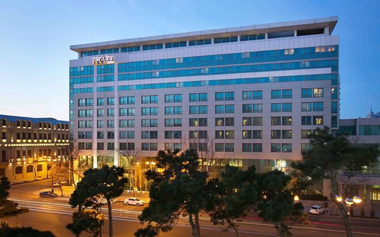 Отель Park Inn by Radisson Baku Hotel Баку-4