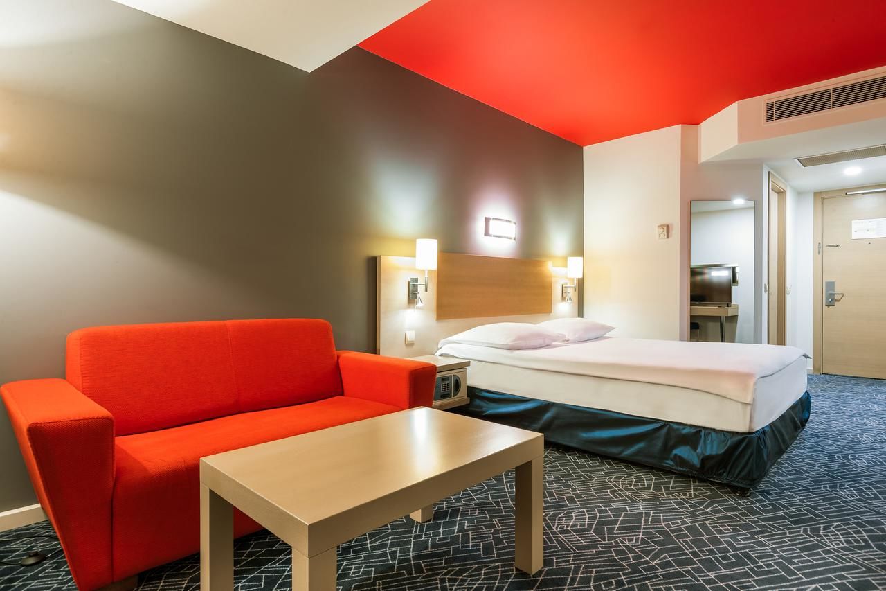 Отель Park Inn by Radisson Baku Hotel Баку