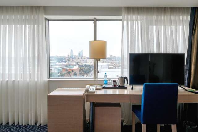 Отель Park Inn by Radisson Baku Hotel Баку-47